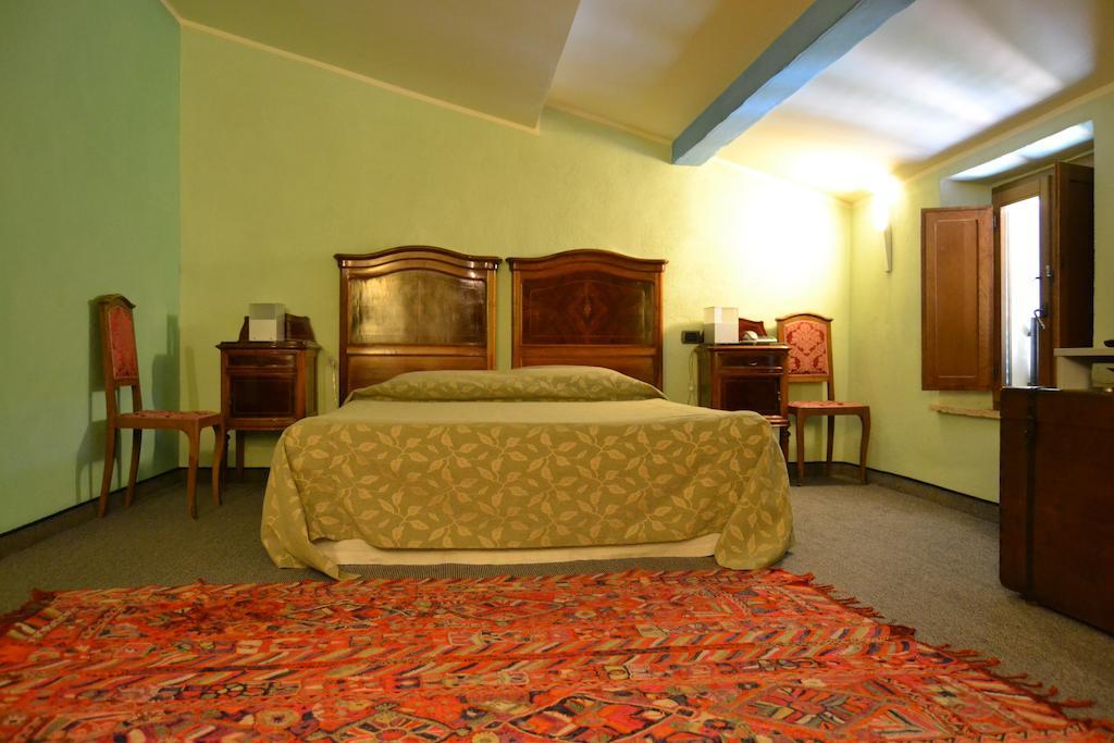 Casa Lemmi Guest House San Quirico dʼOrcia Cameră foto